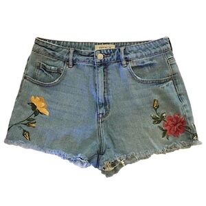 PacSun High Rise Denim Shorts Size 29 Light Wash Raw Hew Floral Embroidered